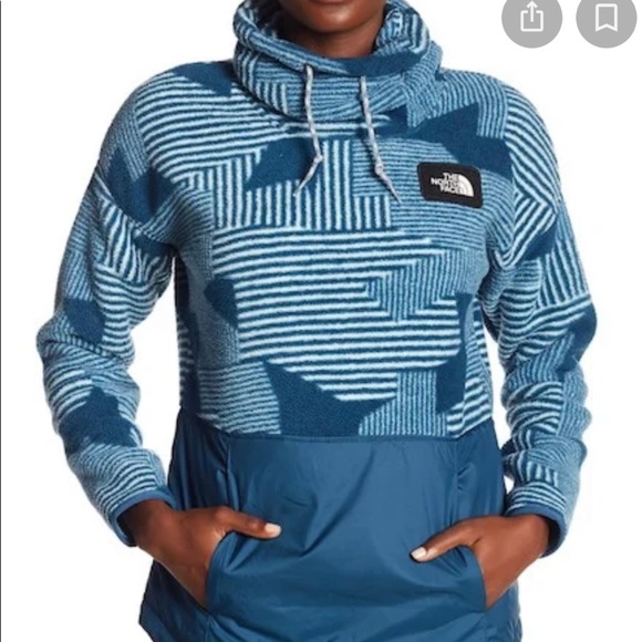 The North Face Riit Cowl Neck Fleece 
